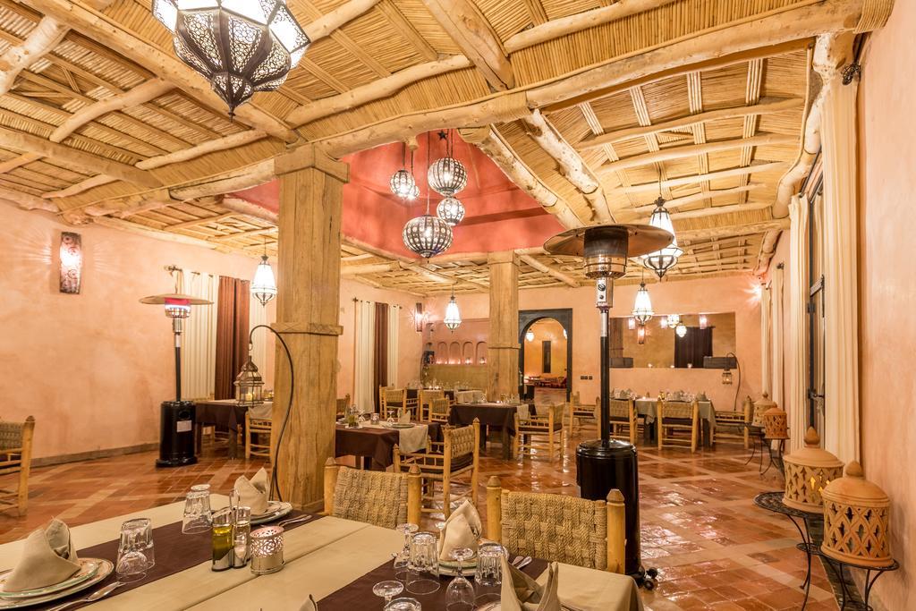 梅尔祖卡 马杜摩洛哥传统庭院酒店 外观 照片